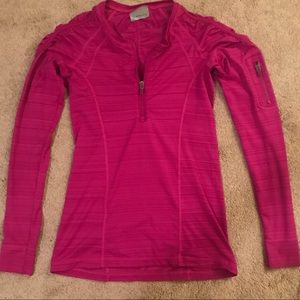 Athleta long sleeve top